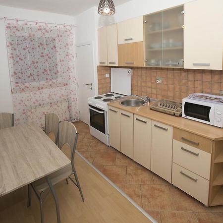Downtown 3 Bedroom Apartment Σαράγεβο Εξωτερικό φωτογραφία