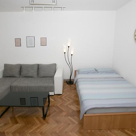 Downtown 3 Bedroom Apartment Σαράγεβο Εξωτερικό φωτογραφία