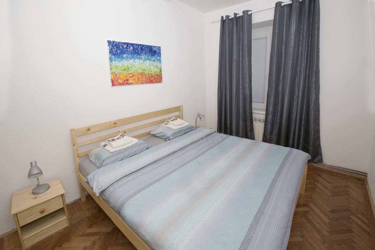 Downtown 3 Bedroom Apartment Σαράγεβο Εξωτερικό φωτογραφία